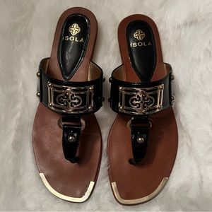 Isola slipper size 9. Patent leather and gold with leather sole.